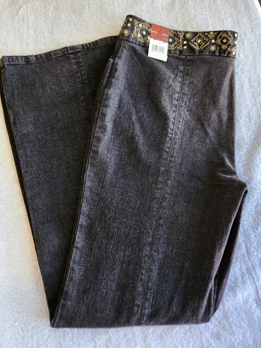 Jones Wear Jeans Black Womens Size 16 w/ Embellished Waist